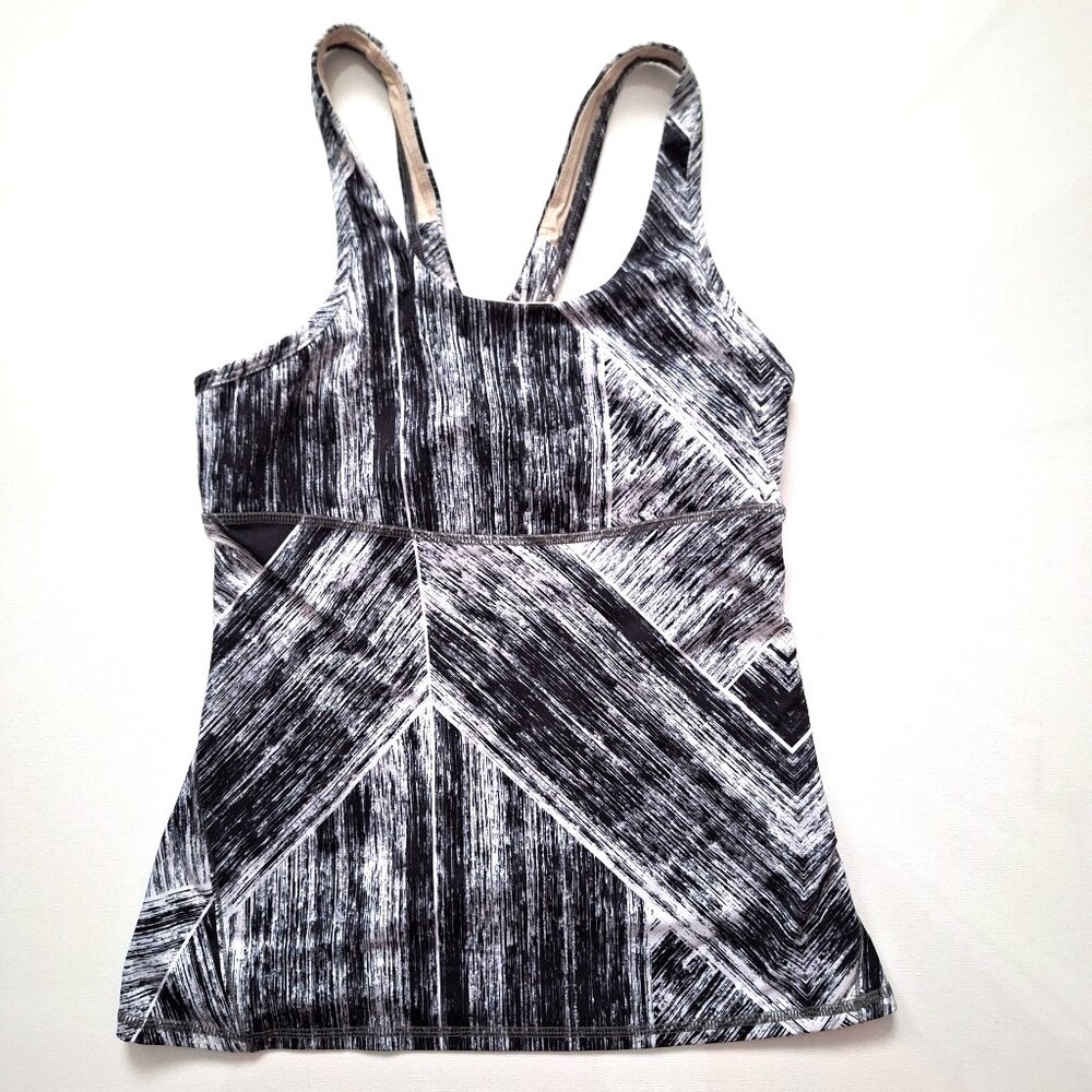 lululemon Heat Wave Black and White Crossback Tank
